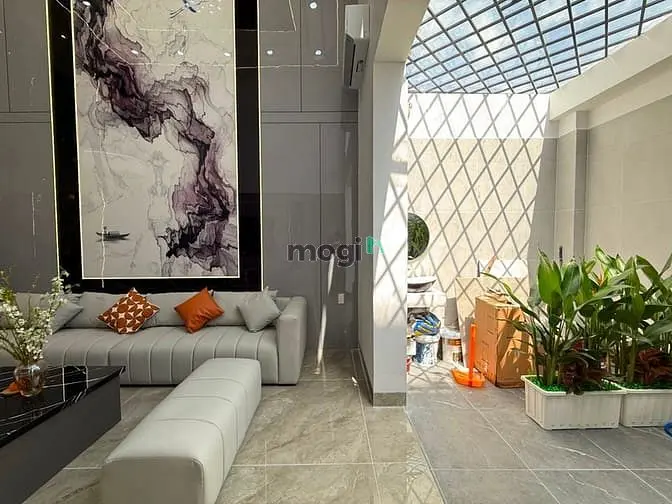 Nhà Đường Thông Tx 25, Dt:4X19M, Lửng, 3Lầu, 4Pn, Gara Ôtô, Sân Thượng