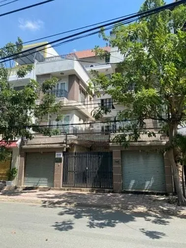 Nhà Thuê Đường Phạm Nhữ Tăng Dt: 12M X 18M, Trệt, 2 Lầu, 1St
