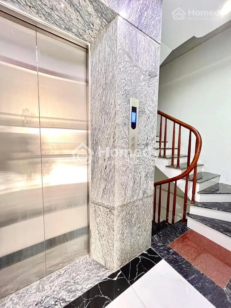 Nghi Tàm - Phân Lô Ô Tô Đỗ, Kinh Doanh Sầm Uất, Ngõ Thông, 6 Tầng Thang Máy, Thông Sàn Tối Ưu.