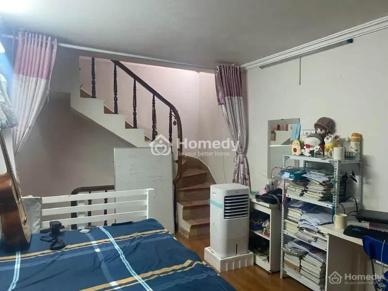 Bán Nhà 18/139 Ngõ Oto Văn Chương, Trung Tâm Đống Đa, Dt 22,5M2 -T1, 26M2- T2,3,4- Chỉ 95Tr/M2