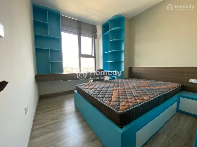 Gấp!!!Chính Chủ Cần Bán Gấp Căn Hộ Sunview Town Thủ Đức, Dt72M2, 2Pn2Wc, View Landmark 81, Shr
