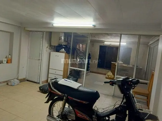 Chính Chủ Cho Thuê Nhà Tầng 1, Tiện Làm Văn Phòng, Studio..