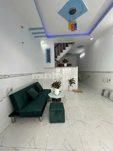 Nhà 1Trệt 1Lầu Cách Ngã 3 Mỹ Hạnh 100M, Gần Kcn Hoàng Gia, Giá Hơn 4