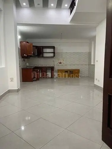 🏠 Bán Nhà Phố Việt Hưng - Lô Góc - Ô Tô Vào Nhà 🔹 Diện Tích: 68M²
