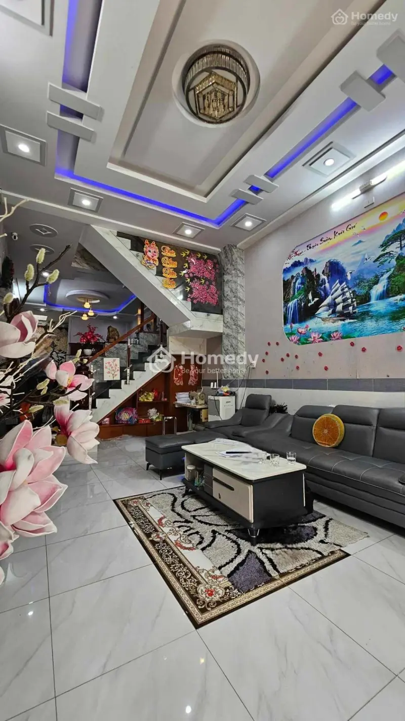 Nhà 4 Tầng - Nội Thất Víp - Dt: 88M2 - Huỳnh Thị Hai - Tân Chánh Hiệp - Quận 12 - Ngộp Bank.