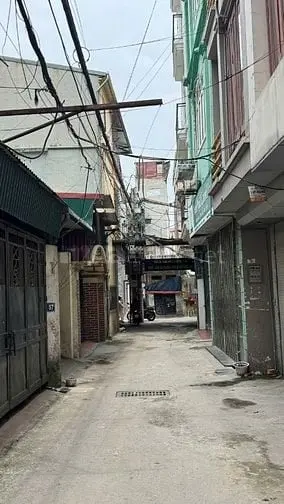 🏡 Bán Nhà Nguyên Căn Tam Trinh 3 Tầng – Mặt Ngõ Rộng – Ô Tô Đỗ Cửa