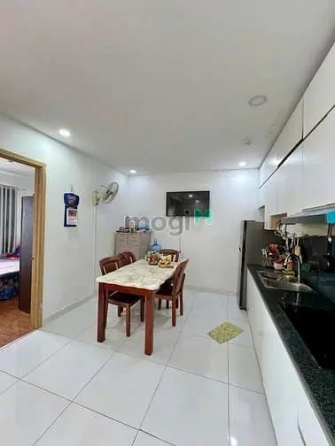 Chung Cư D5, P25, Bình Thạnh: 3P Ngủ, 110M2, Giá 15Tr, Full Nội Thất
