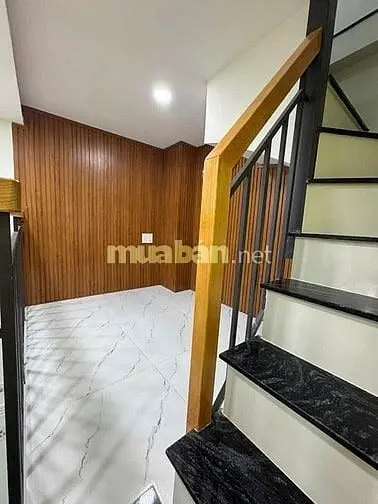 Cho Thuê Nhà Nguyên Căn Đường Trần Hưng Đạo, Phường Cầu Kho, Quận 1