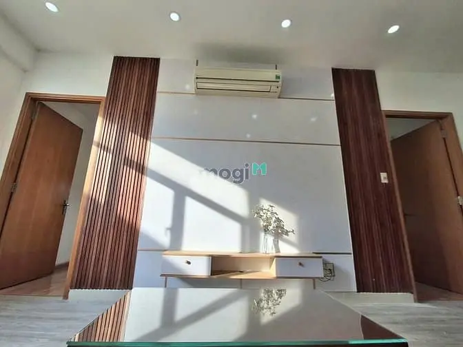 Chung Cư Carillon 3, Hoàng Hoa Thám, Tb: 65M2, 2P Ngủ, Nội Thất, 12Tr