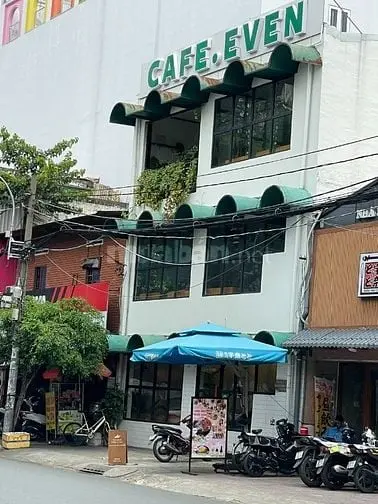 Cho Thuê Mặt Tiền Kinh Doanh Ngang 9M(45M2) 250A Nguyễn Hồng Đào Quậnt