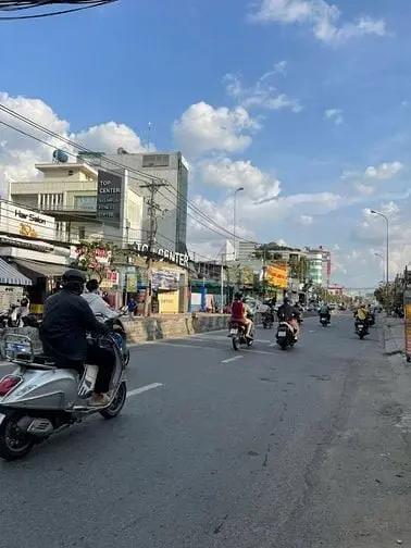 Bán Đất Góc 3 Mặt Tiền Hà Huy Giáp, Gần Ngay Cầu An Lộc Giáp Gò Vấp