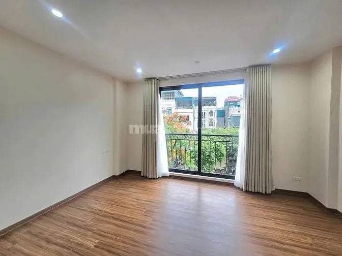 Bán Nhà Đội Cấn 30M2 6 Tầng Thang Máy Ô Tô 14,5 Tỷ