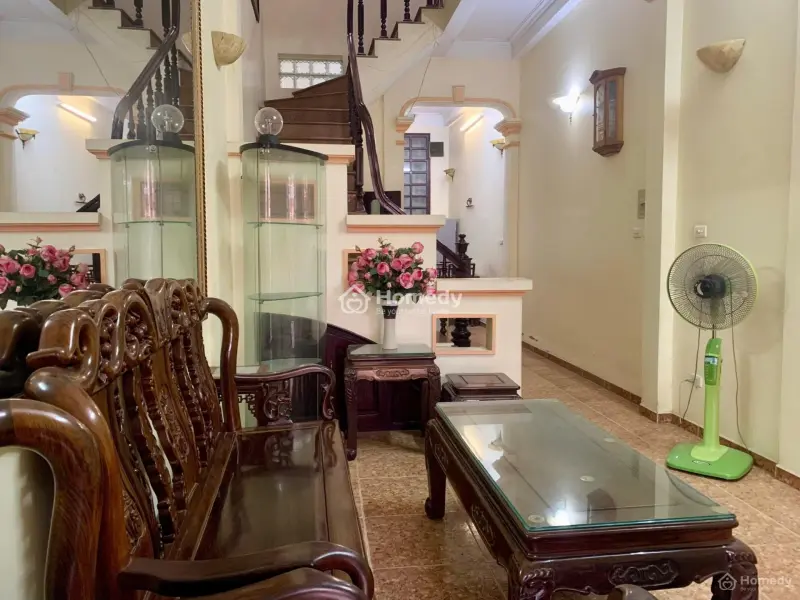 Cho Thuê Nhà Chùa Bộc,50M2,Có 5Pn+3Wc,Full Đồ,Gần Đh Thủy Lợi,Ở Gđ,Vp Đều Đẹp,Chỉ 15Tr/Tháng