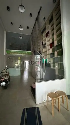 Mb Mở Tiệm Nail 218 Lý Tự Trọng, Q1. Dt: 4X34M, Kc: Trệt Lửng. Gía: 69
