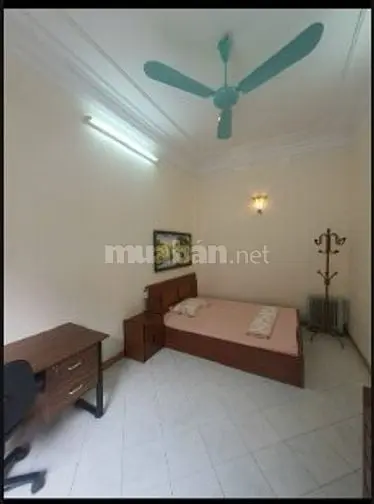 Cho Thuê Căn Hộ Thông Tầng, Phố Trần Quốc Hoàn, Quận Cầu Giấy