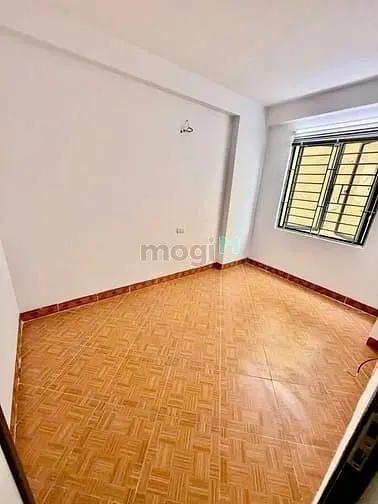 Nhà Đẹp - Đông Dư Giáp Hải-Ô Tô Đỗ Cổng_ 3 Tầng Mới X 31M- Ngõ 68 Đep