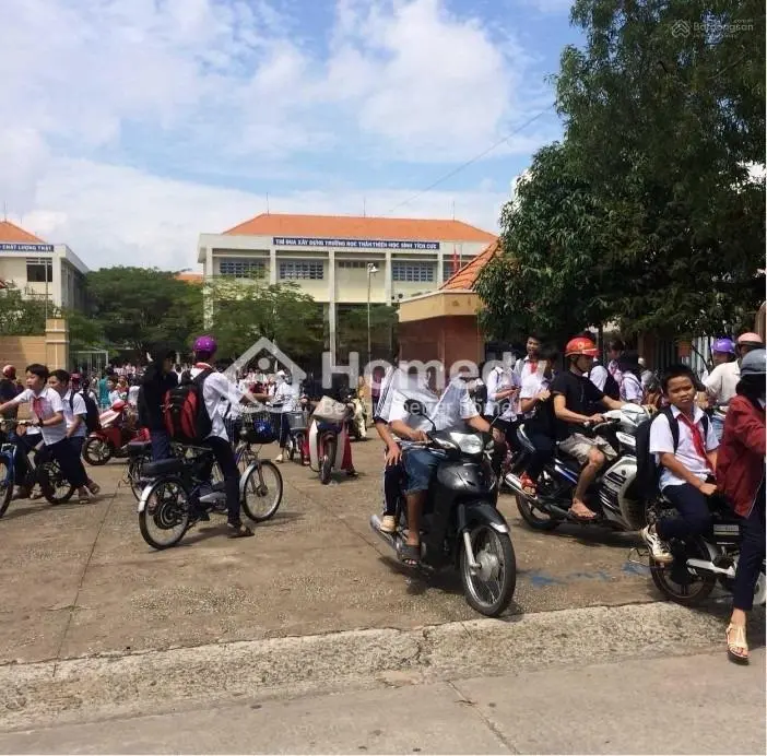 Chính Chủ Đi Định Cư Nước Ngoài Nên Cần Bán Nhanh Lô Đất 150M2 Gần Thành Phố Mới ,Giá 900Tr