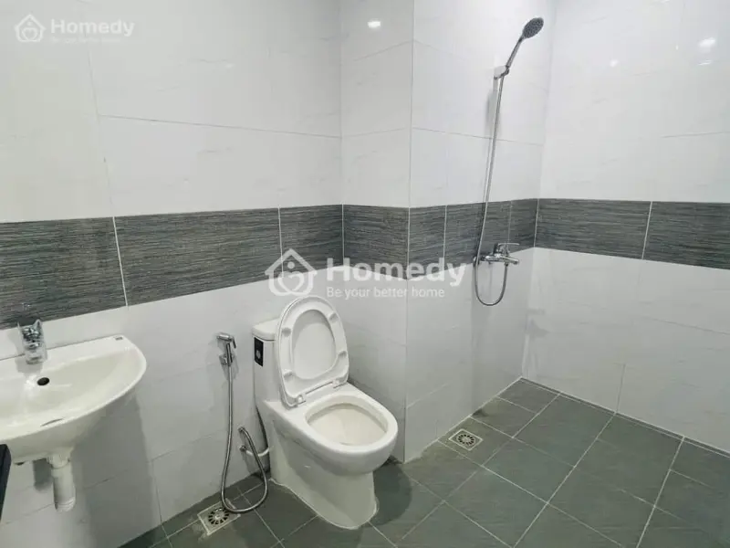 Gấp!!!Chính Chủ Cần Bán Gấp Căn Hộ Sunview Town Thủ Đức, Dt72M2, 2Pn2Wc, View Landmark 81, Shr