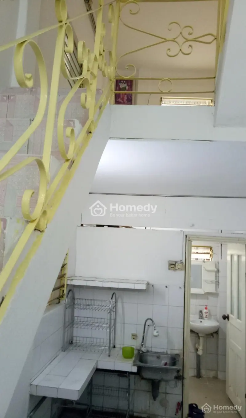 Cho Thuê Nhà Riêng Khép Kín 15M2 X 2, 5 Tầng Ngõ Thông Phong Phố Tôn Đức Thắng