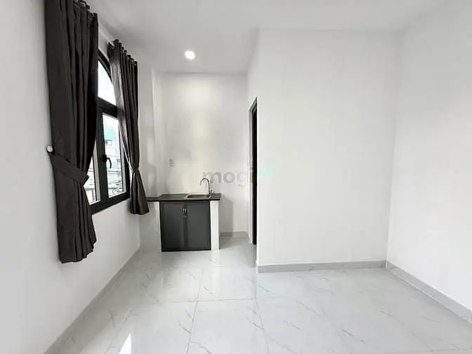 Chdv Mặt Tiền 14Pn ,Dòng Tiền 95Tr/Thang