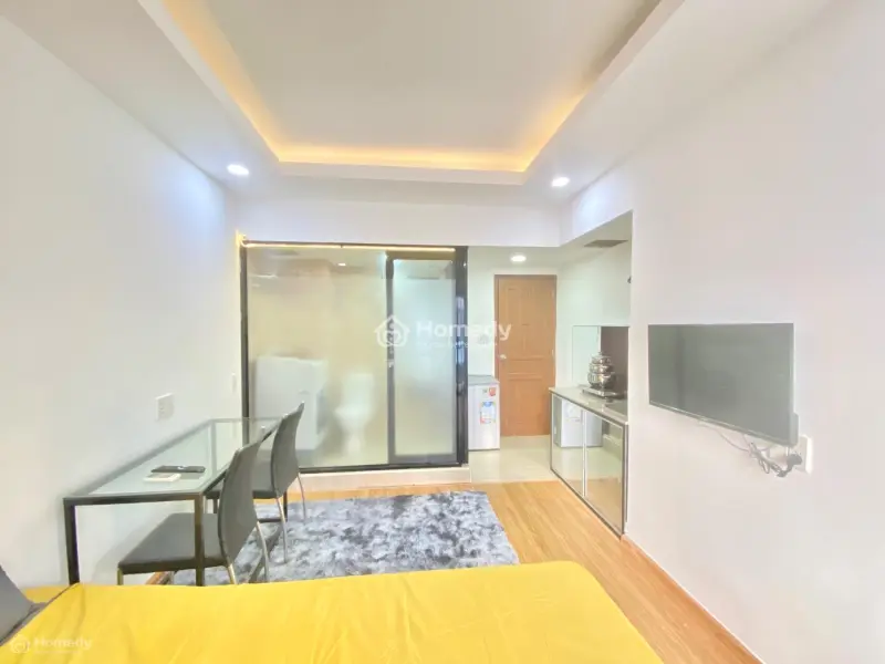 Cho Thuê Căn Hộ Full Tiện Nghi Ban Công Thoáng Mát Đường Trần Phú Quận 5, Máy Giặt Riêng