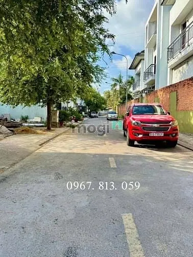 Nhà Sát Gò Vấp Và Bên Trường Học, Dt:4X19M, Lửng, 3Lầu, 4Pn, Gara Ô Tô