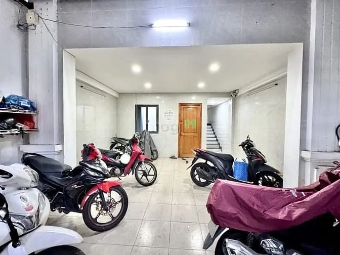Chdv Mặt Tiền ,10Pn - Dòng Tiền 600Tr/Năm