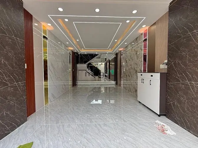 Nhà Đường Thông Thạnh Lộc 37, Dt:4X16M, Lửng, 3Lầu, 4Pn, Gara Ô Tô