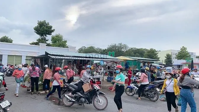 Nhà Mặt Tiền Hoàn Thiện Tại Kdc Hoàng Quân, Vĩnh Long, Chỉ Từ Hơn 3 Tỷ