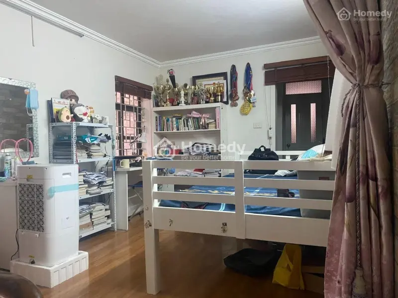Bán Nhà 18/139 Ngõ Oto Văn Chương, Trung Tâm Đống Đa, Dt 22,5M2 -T1, 26M2- T2,3,4- Chỉ 95Tr/M2