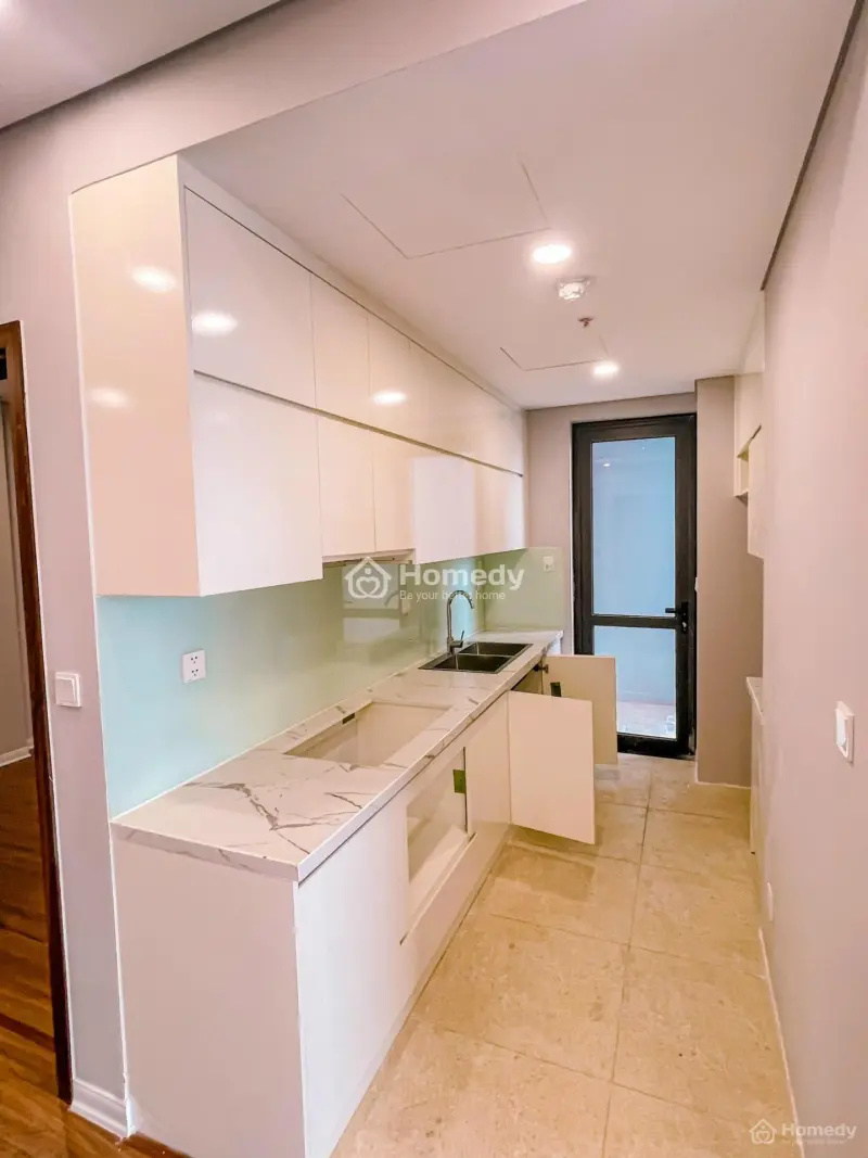 Bán Căn 2 Ngủ 75M2, Chỉ Cần Mở Cửa Là Ra Tới Bể Bơi Muối Khoáng View Trọn Thành Phố