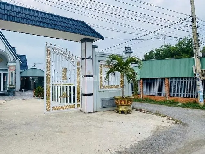 210M2 Có Thổ Cư. Đường Xe Hơi. Dân Cư Đông. 499Tr