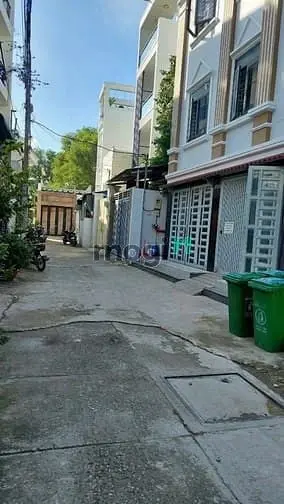 Bán Chdv Nguyễn Tuyển, P. Bình Trưng Đông, Quận 2 Dt 204M2 - 23.9 Tỷ