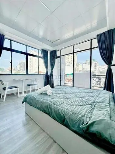 Cho Thuê Nhà Vip Trung Tâm Quận 1 - Dt Ngang 4.5X19M - Giá 4X