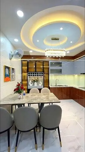 Em Cần Bán Nhà Mặt Tiền Hoa Sữa, Phú Nhuận 64M2, 1T2L St. Giá 7,2 Tỷ