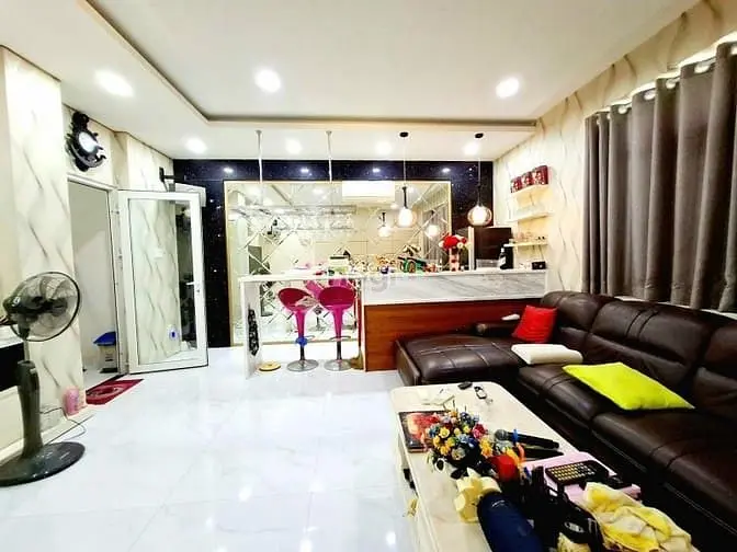 Biệt Thự Đẹp Tại Kdc Bông Sao - 8M X 16M - 7Pn Giá 24,5 Tỷ