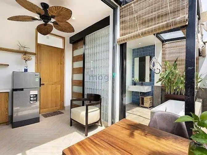 Căn Hộ 60M2 Sân Vườn Full Nội Thất 1Pn Riêng Thạch Thị Thanh - Q1