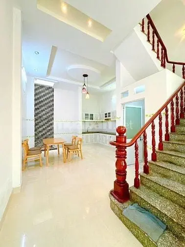 Nhà 2 Lầu 3P.ngủ 5 X 12M Vị Trí Đẹp Đường Lê Văn Quới Hẻm 6M