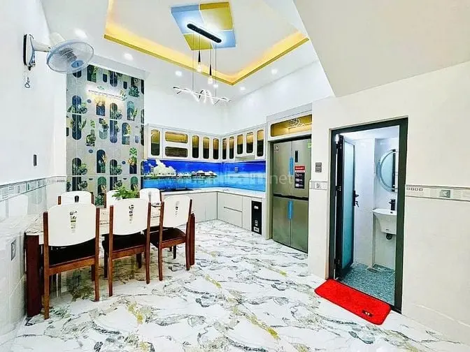 Định Cư Bán Gấp Nhà Phạm Văn Chí - Quận 6 Giá 4 Tỷ 300 Gần Chợ Lớn Shr