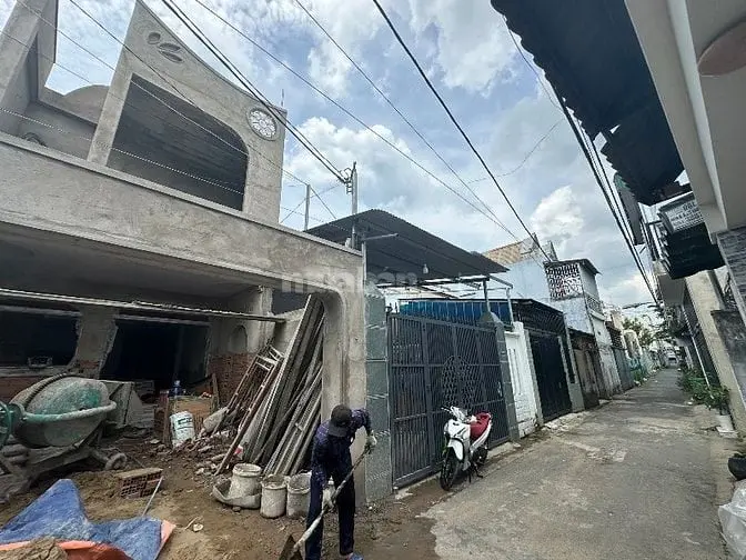 Bán Nhà Đẹp 1 Trệt 1 Lầu , 3Pn 3Wc ,Sân Ô Tô, Ngay Chợ Thánh Tâm