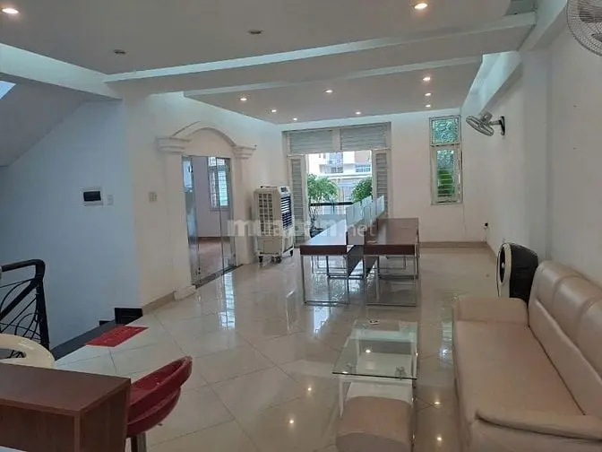 Cho Thuê Biệt Thự Góc 2 Mt Khu Dân Cư Him Lam 6A. Dt: 12,5X 20/ 4 Tầng