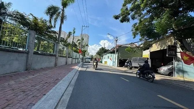 Gấp Bán Xưởng Đường 16M Ql1A 825M2 Rộng 33M Sát Cvpm Quang Trung 33 Tỷ