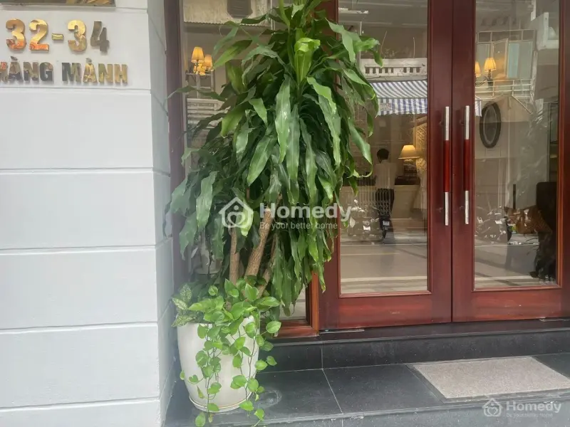 Chính Chủ Bán Nhà Mặt Phố Cổ Hàng Mành, Phường Hoàn Kiếm, Hà Nội. Lý Tưởng Cho Kinh Doanh Buôn Bán