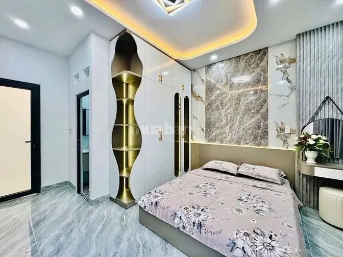 Chủ Ngộp Bán Gấp Nhà Hai Bà Trưng Gần Nhà Thờ Tân Định Giá 8 Tỷ 550