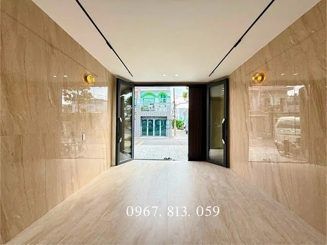 Nhà Mtkd Có Thang Máy, Dt:4X18M, Lửng, 3Lầu, 4Pn, Gara Ô Tô, S/Thượng