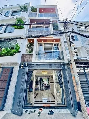 Chưa Tới 4 Tỷ. Nhà 52M2 Trần Hưng Đạo Gần Ca Tp, Xây 4 Tầng. Sổ Riêng