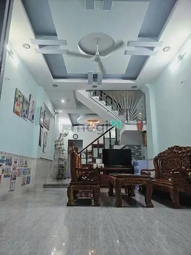 Bán Nhà Đúc 3 Tầng, Hẻm Xe Hơi Nguyễn Văn Quá, Quận 12, 4X15M, 5 Tỷ 2