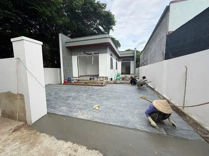 Dla09 Bán Nhà Sân Vườn Hẻm Oto Gần Trường Tiểu Học Diên Lâm