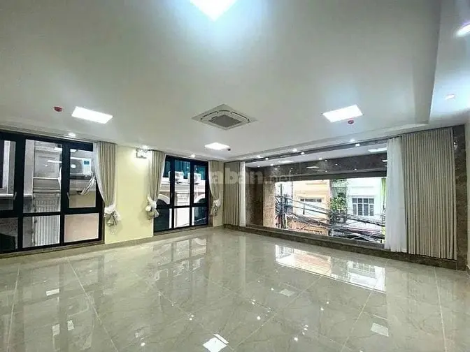 Bán Tòa Nhà 9 Tầng – Mặt Phố Vương Thừa Vũ – Vừa Ở Vừa Kinh Doanh