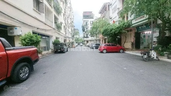 Bán Gấp - Pl Phố Nghĩa Đô - Cầu Giấy - 77M - 4 Tầng - Mt 4,8M